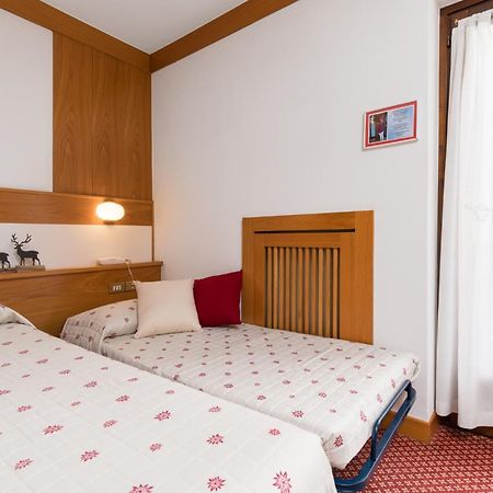 Hotel Bellavista Pinzolo Ngoại thất bức ảnh