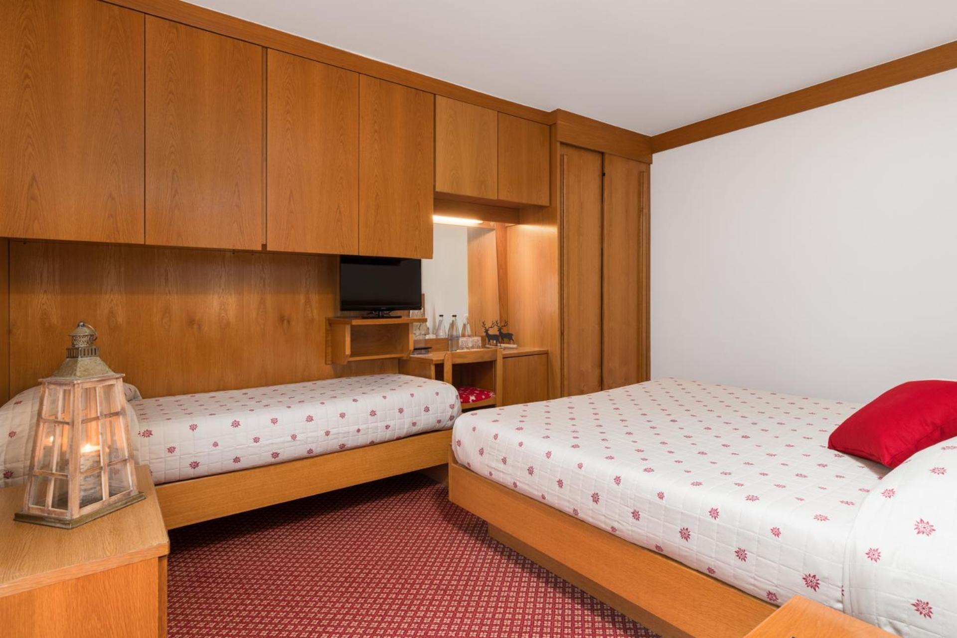 Hotel Bellavista Pinzolo Ngoại thất bức ảnh