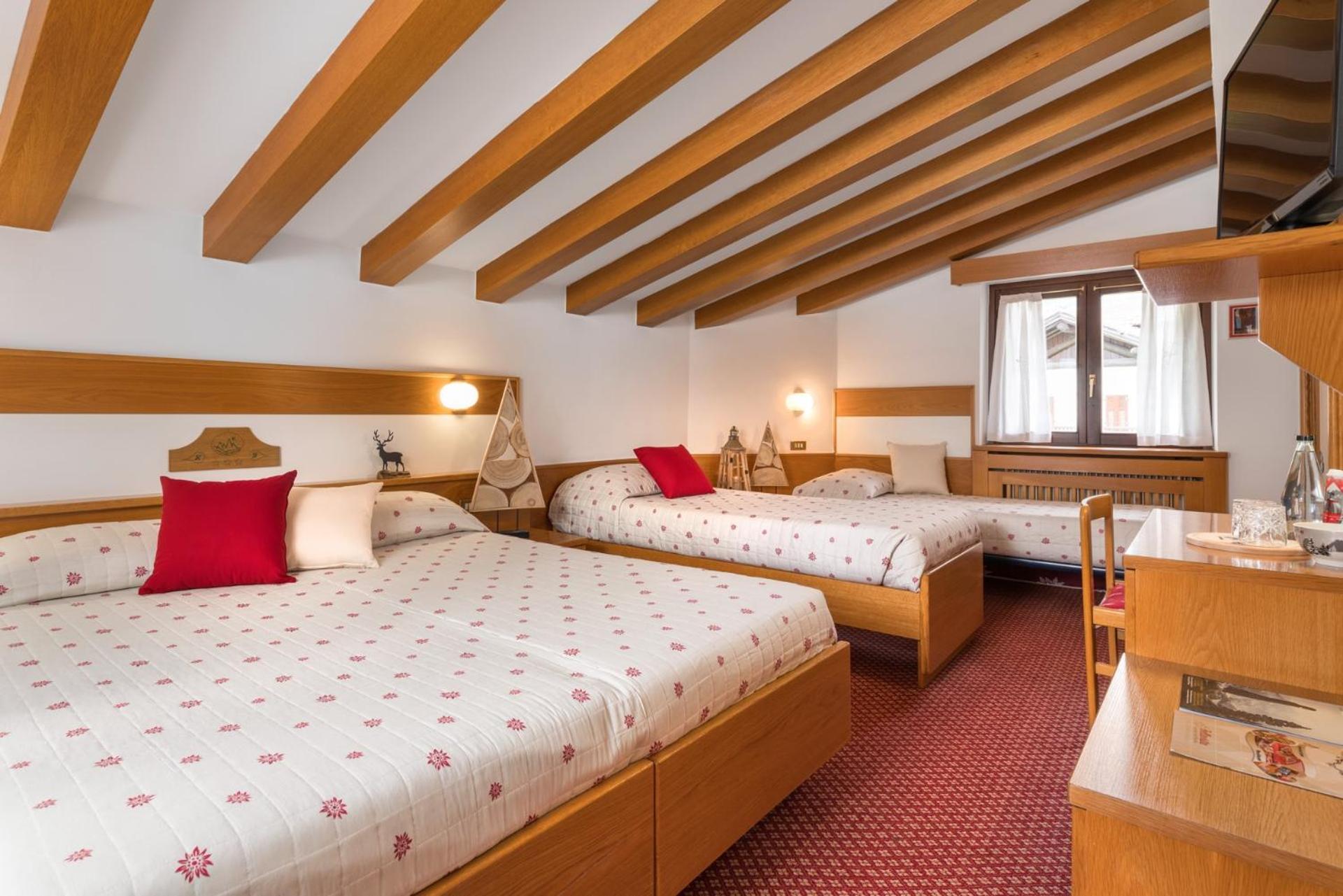 Hotel Bellavista Pinzolo Ngoại thất bức ảnh