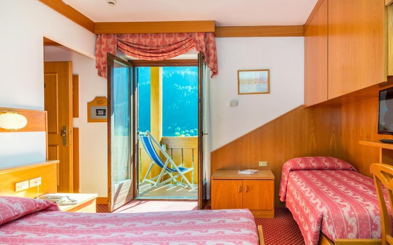 Hotel Bellavista Pinzolo Ngoại thất bức ảnh